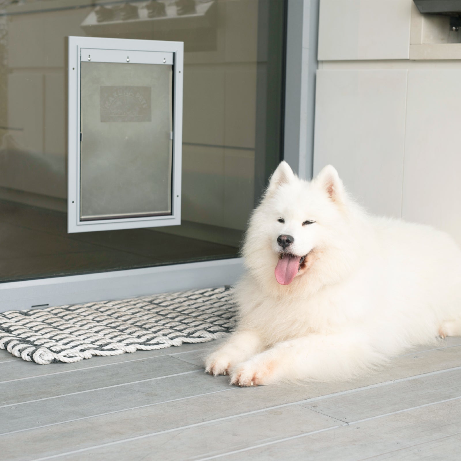Deluxe Aluminum Pet Door